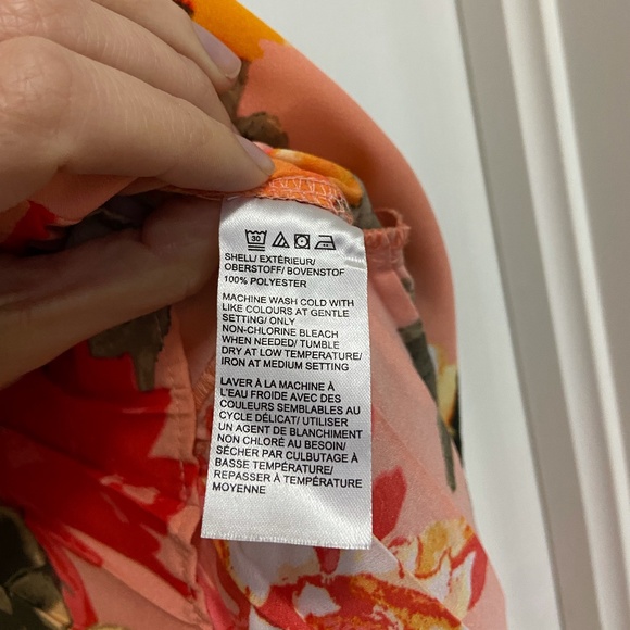 Lord and Taylor Petite Top - Picture 6 of 9